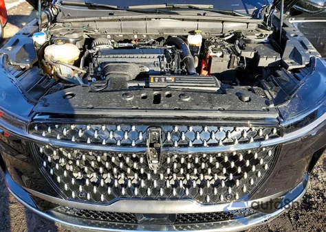 2025 Lincoln Nautilus Premiere z USA, uszkodzony, nr VIN 5LMPJ8JA4SJ909544